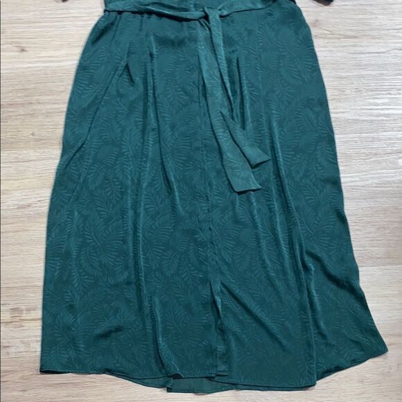 H&M Green Kaftan Midi Maxi Dress Palm Leaf Print Belted V-Neck‎ US 6 - Picture 9 of 16